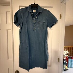 Gap size M Denim Short Sleeve Dress with pockets